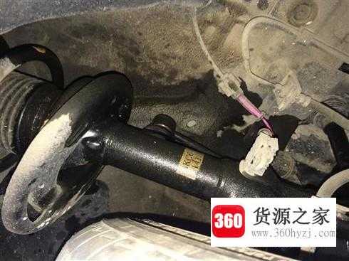 汽车减震器漏油的原因分析和处理方法