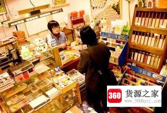 文具店怎么吸引学生