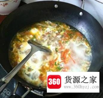 西红柿鸡蛋疙瘩汤的做饭