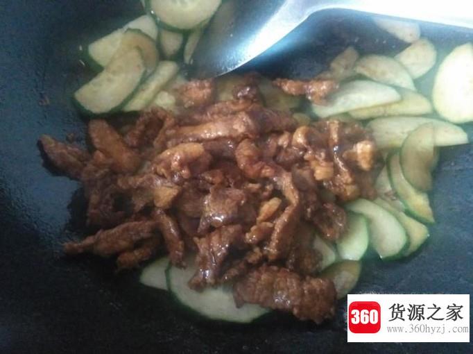 家常菜怎么炒黄瓜肉片？