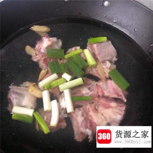 孕妇食谱之清炖排骨汤的做法