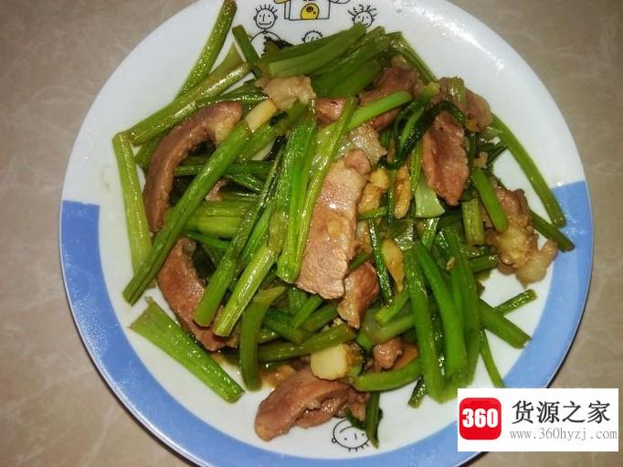 白菜梗炒肉丝的做法