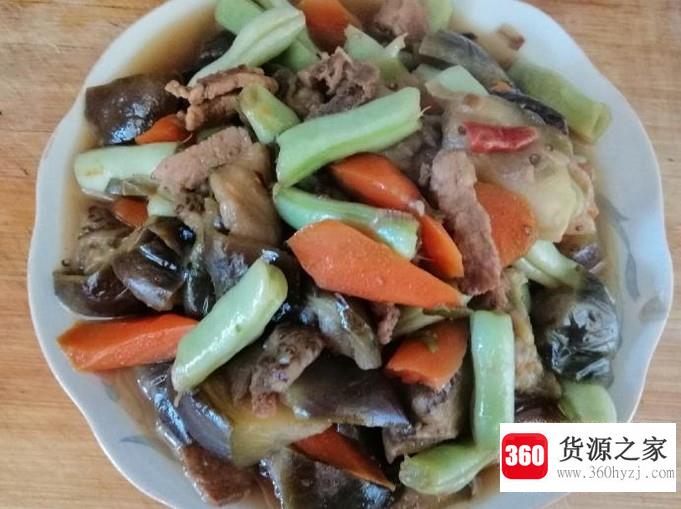 芸豆胡萝卜茄子炖肉的做法