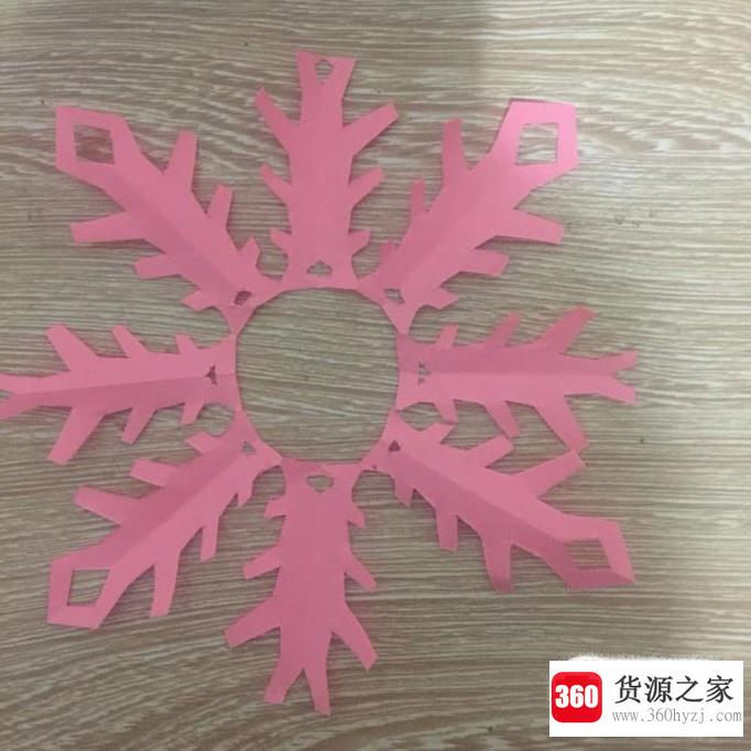 教你做雪花剪纸饰品