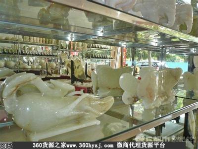 安徽阜阳河滨工艺品批发市场