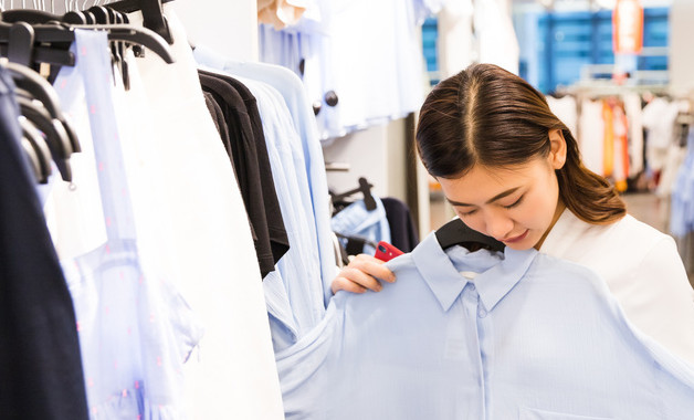 女人开服装店